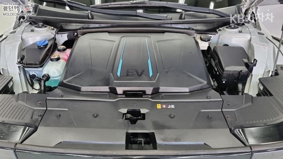 Hyundai IONIQ 5 — miniaturë 8