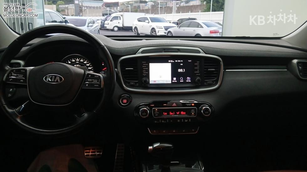 Kia Sorento — miniaturë 7