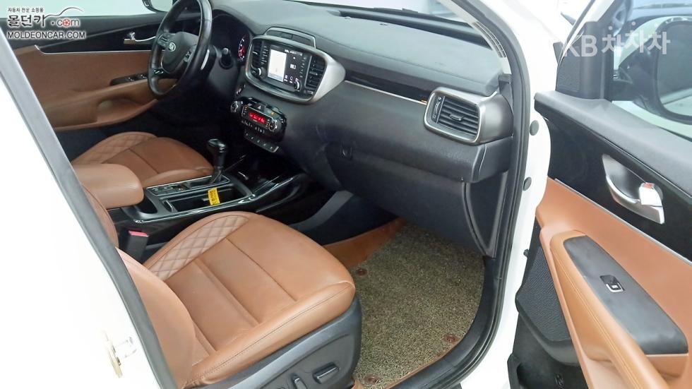 Kia Sorento — miniaturë 10
