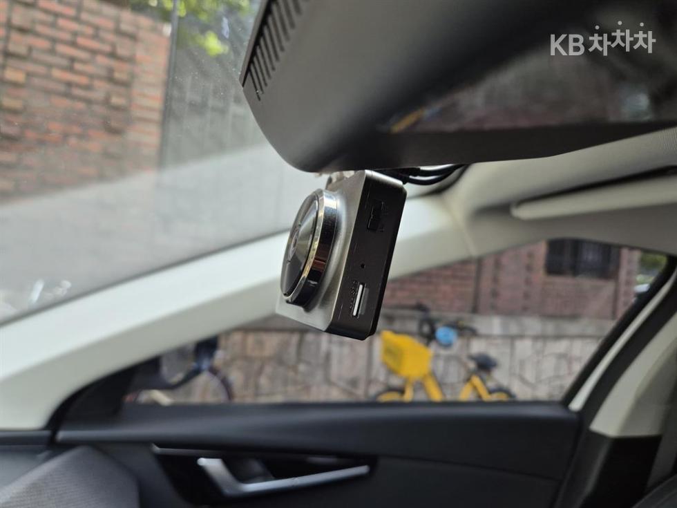 Kia EV6 — miniaturë 8
