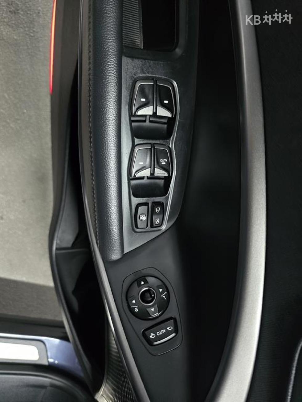 Hyundai Santa Fe — miniaturë 12