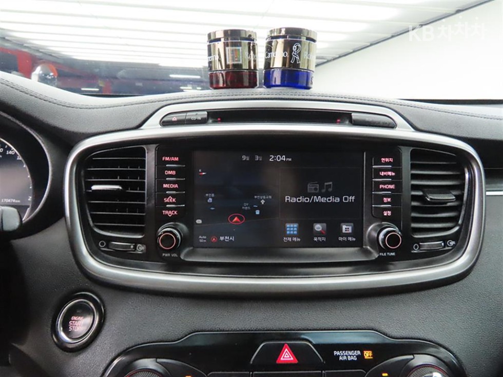 Kia Sorento — miniaturë 13