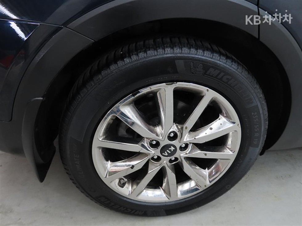 Kia Sorento — miniaturë 20