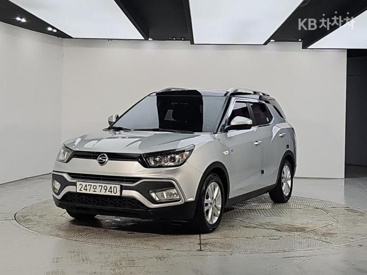 SsangYong Tivoli 4WD AX — foto 1