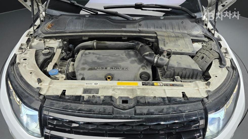 Land Rover Range Rover Evoque — miniaturë 6