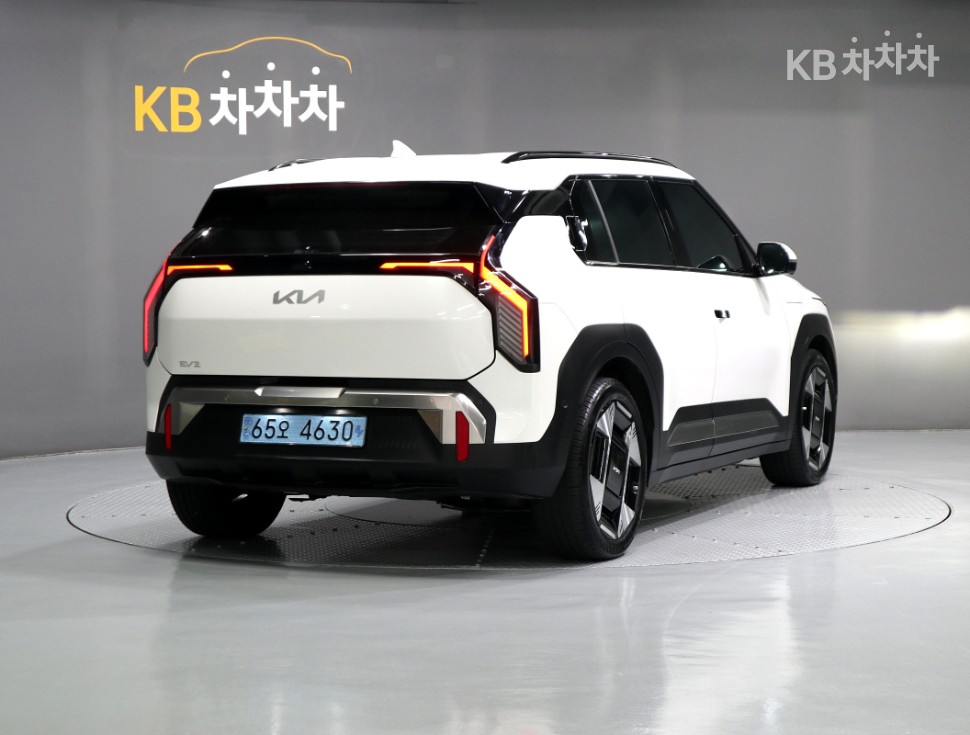 Kia EV3 — miniaturë 3
