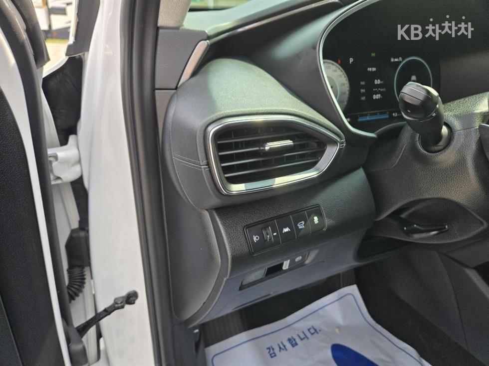 Hyundai Santa Fe — miniaturë 16