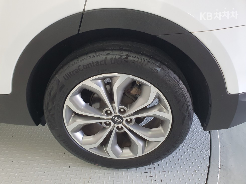 Hyundai Santa Fe — miniaturë 24