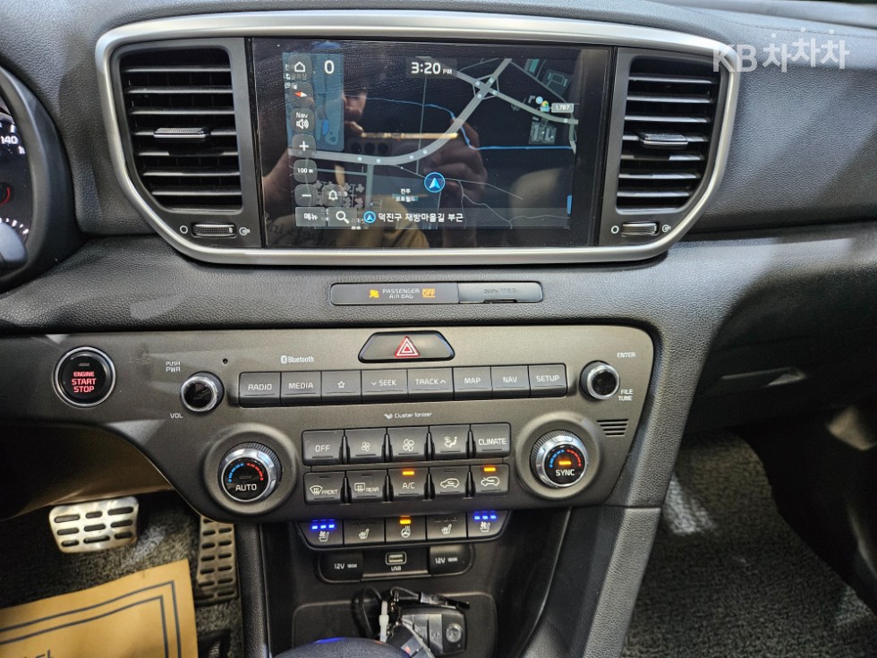 Kia Sportage — miniaturë 9