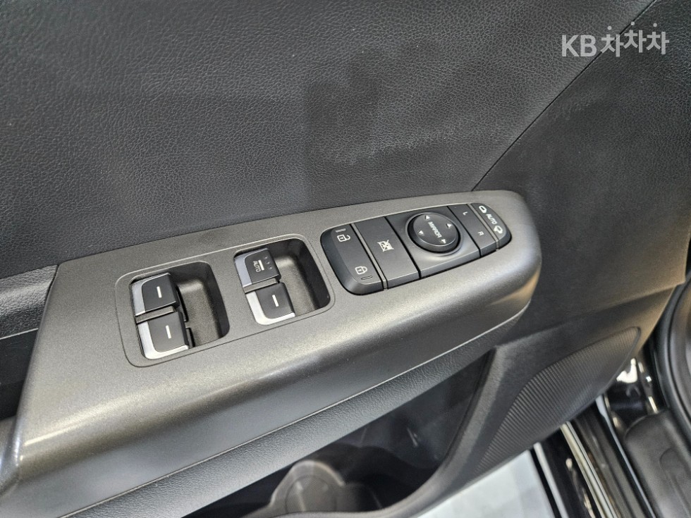 Kia Sportage — miniaturë 12