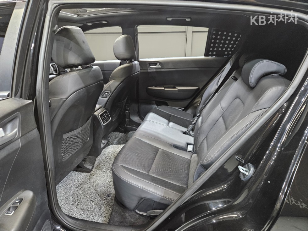 Kia Sportage — miniaturë 16