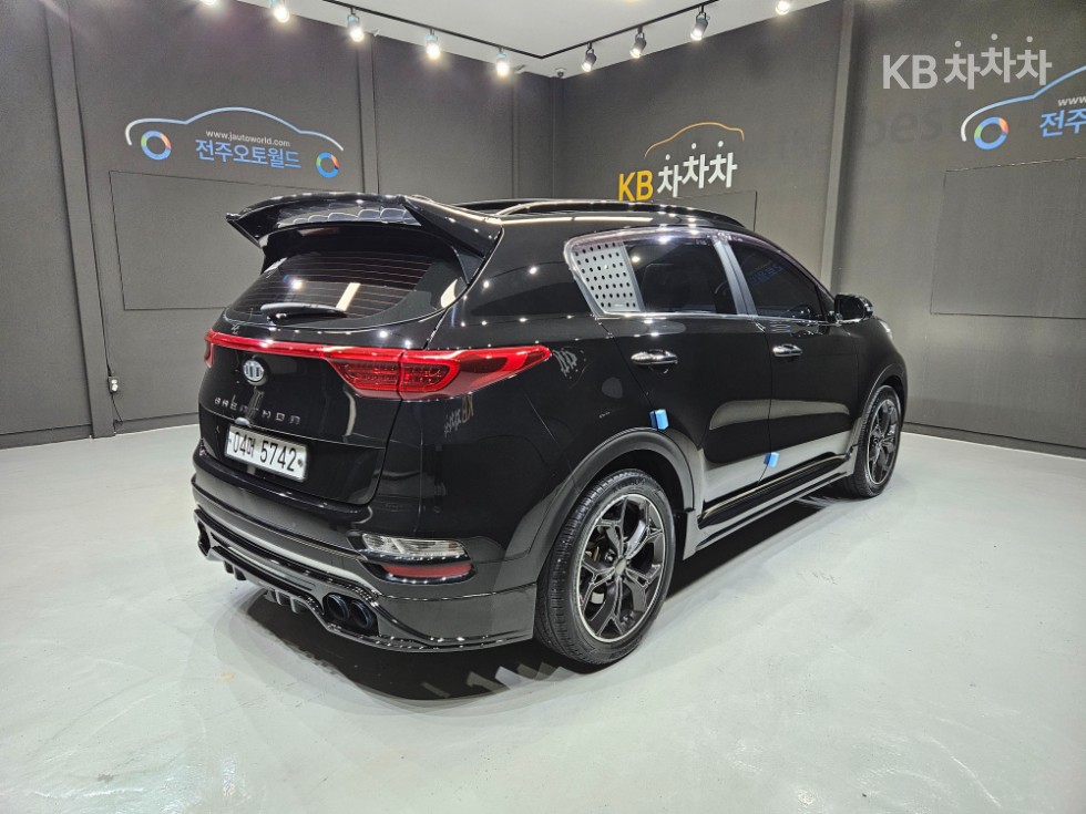 Kia Sportage — miniaturë 4