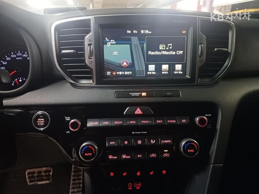 Kia Sportage — miniaturë 13