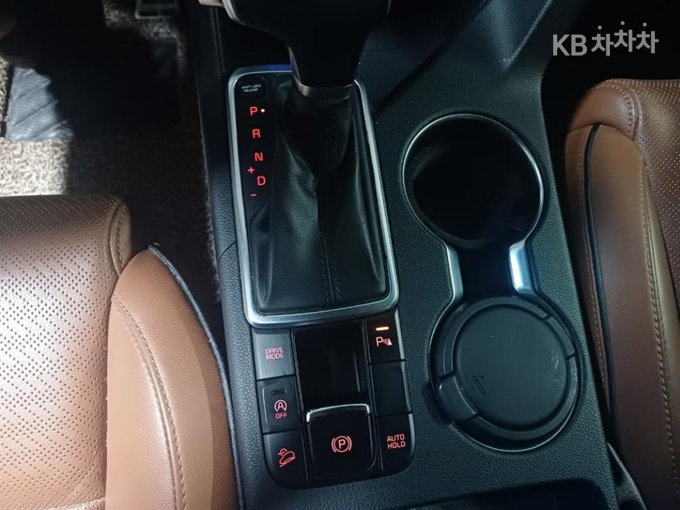 Kia Sportage — miniaturë 16