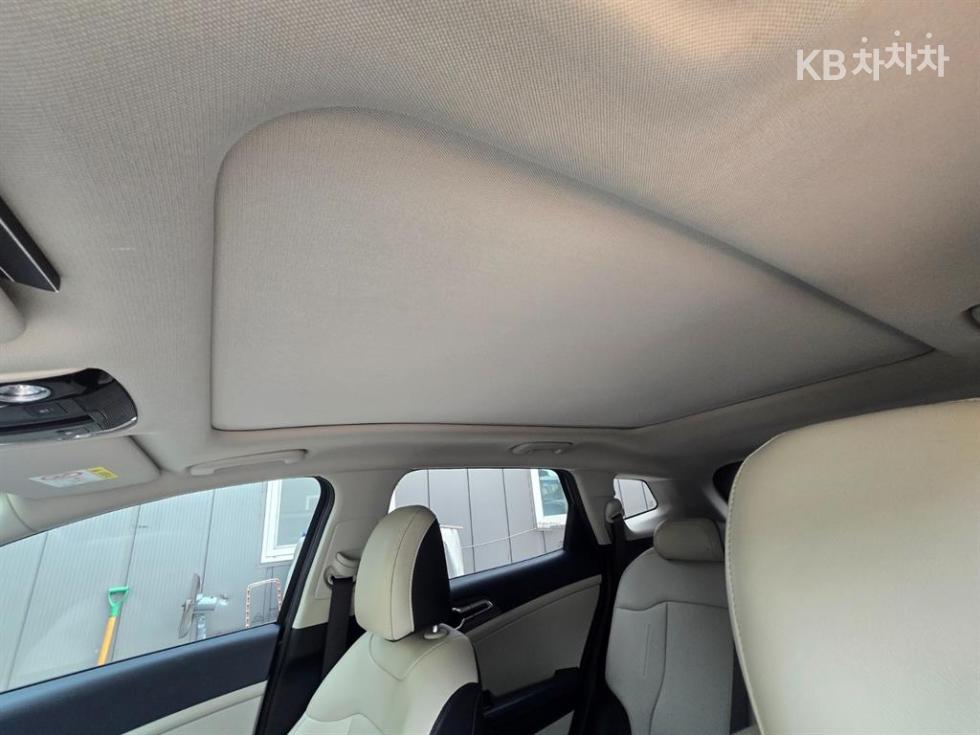 Kia Sportage — miniaturë 18