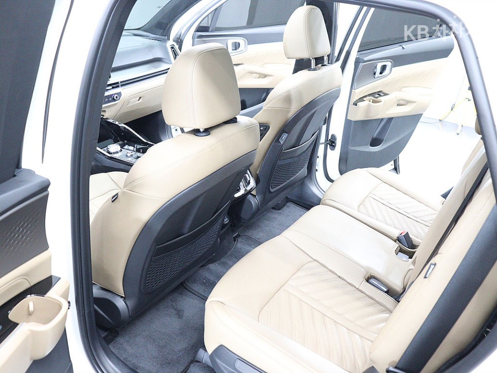 Kia Sorento — miniaturë 10