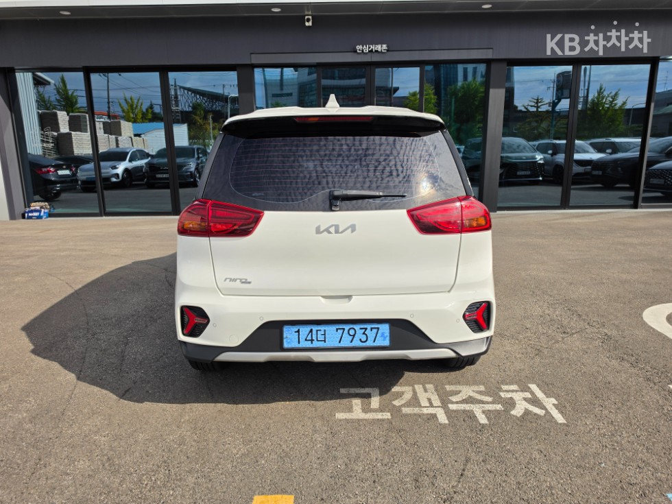 Kia Niro — miniaturë 3