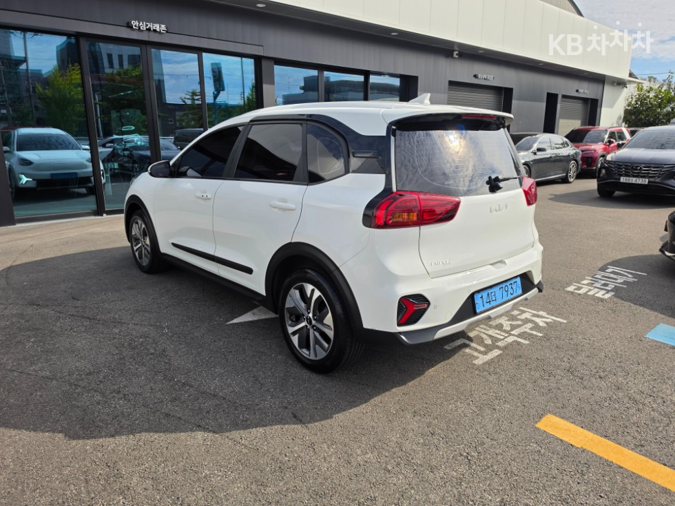 Kia Niro — miniaturë 4