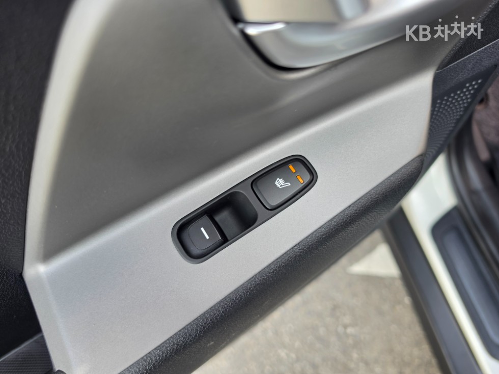 Kia Niro — miniaturë 11