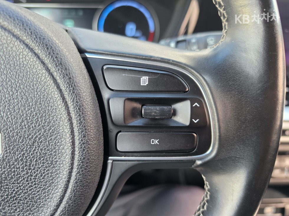 Kia Niro — miniaturë 24