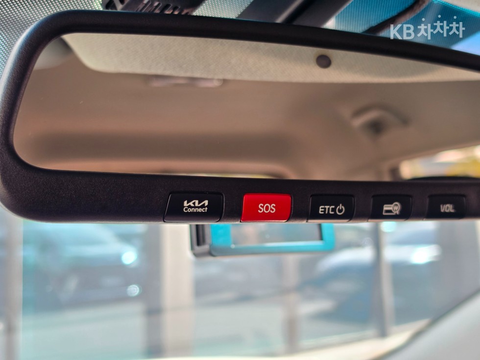 Kia Niro — miniaturë 25