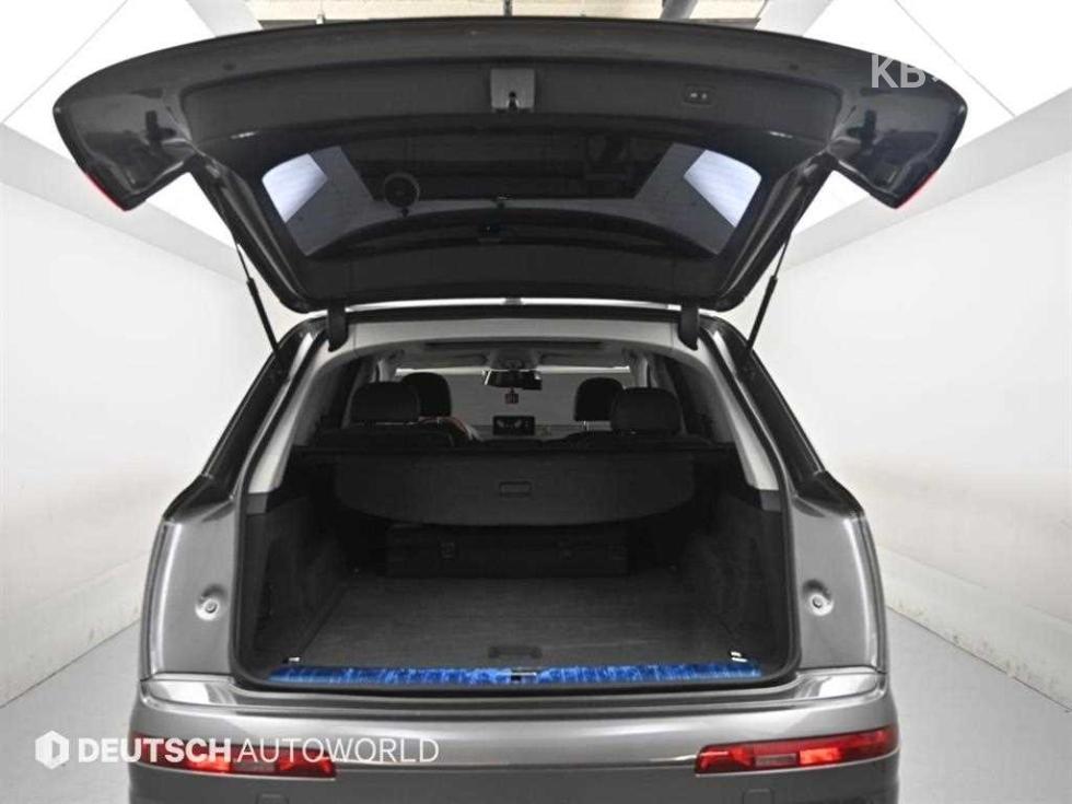 Audi Q7 — miniaturë 19