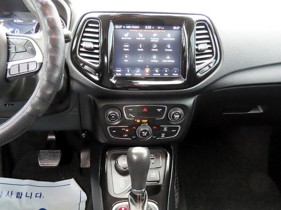 Jeep Compass — miniaturë 10