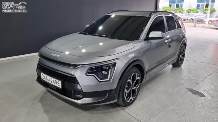 Kia Niro 1.6 HEV 시그니처 — foto 1