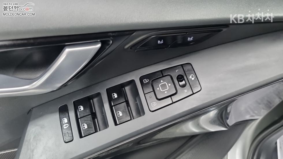 Kia Niro — miniaturë 17