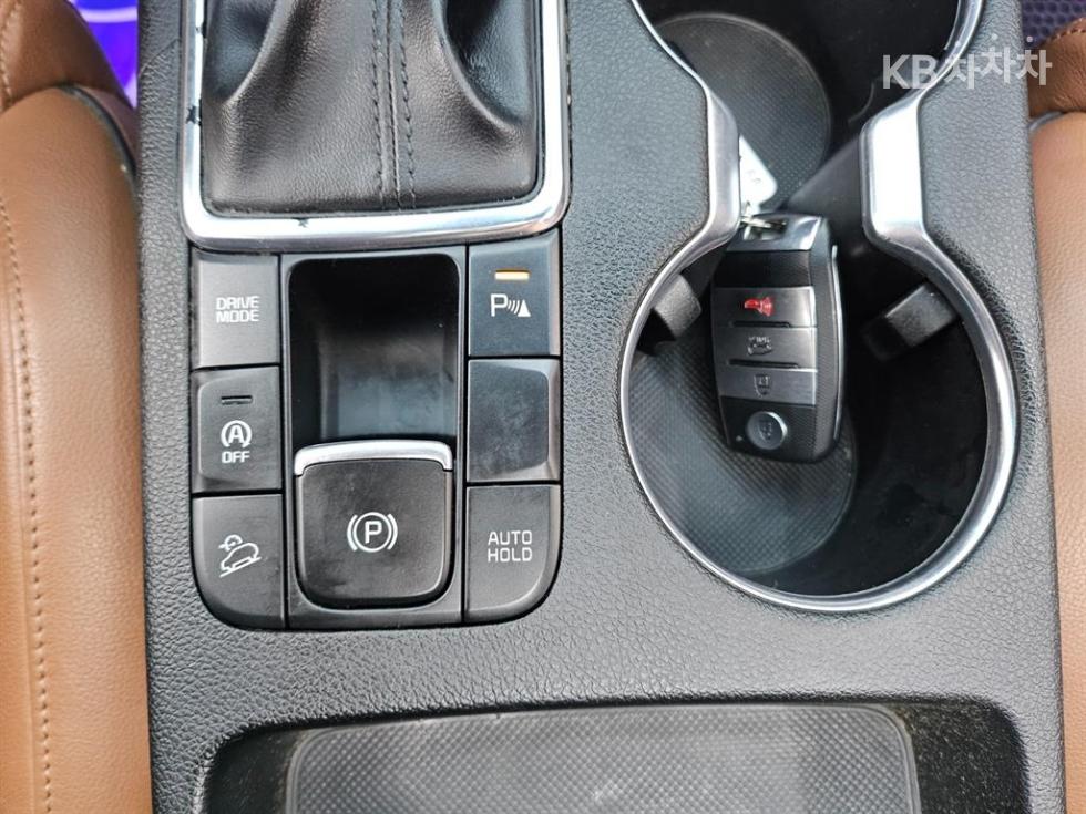 Kia Sportage — miniaturë 12