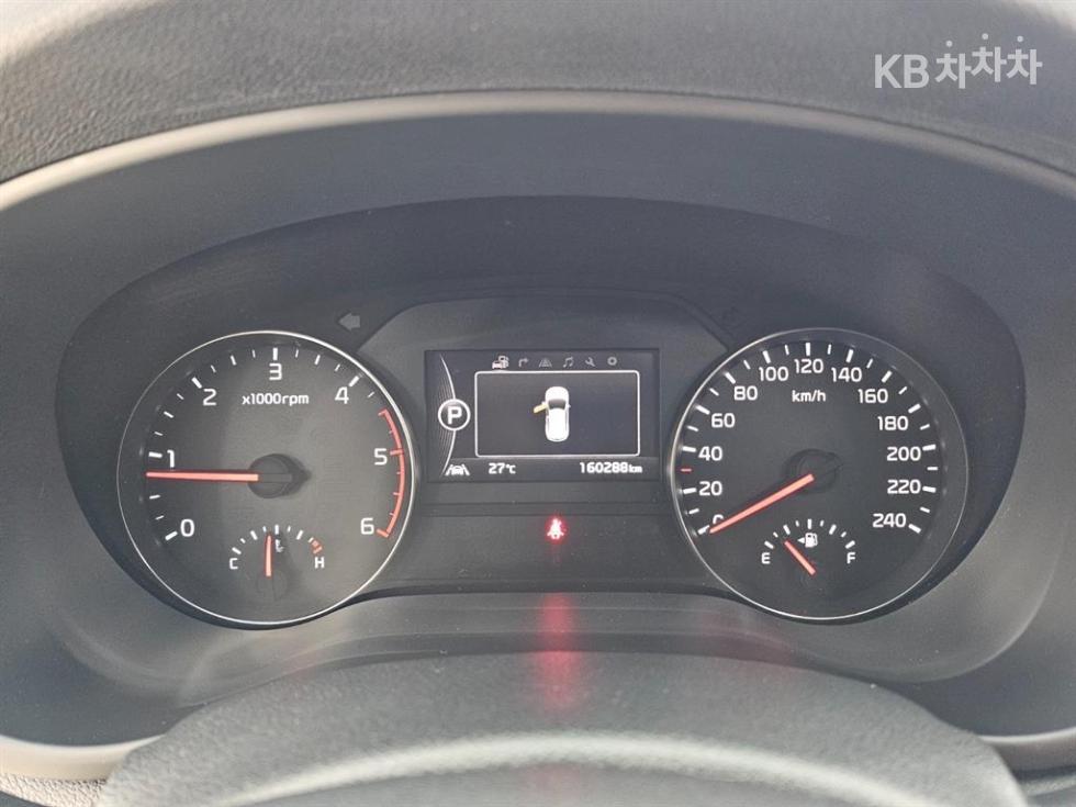 Kia Sportage — miniaturë 17