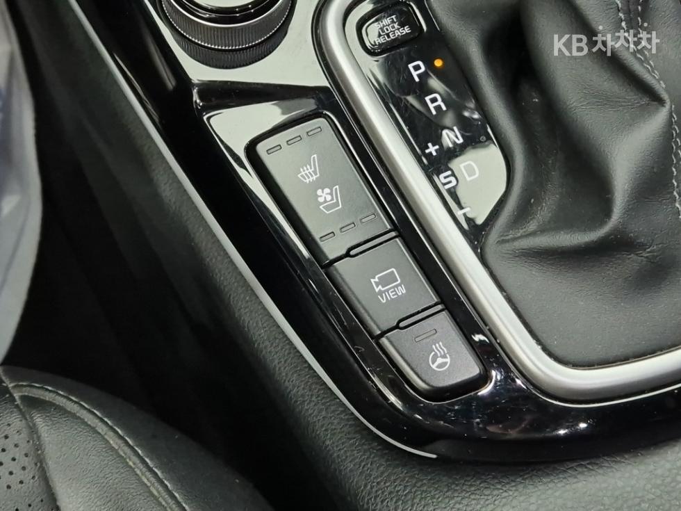 Kia Seltos — miniaturë 18