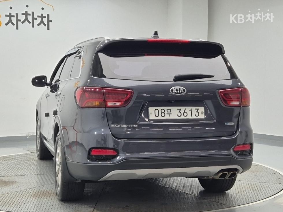 Kia Sorento — miniaturë 2
