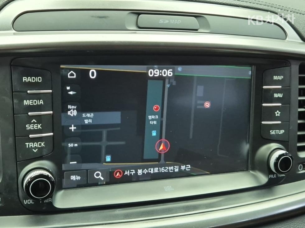 Kia Sorento — miniaturë 13