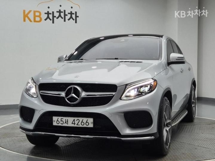 Mercedes-Benz GLE GLE 350d 4매틱 쿠페 — foto 1