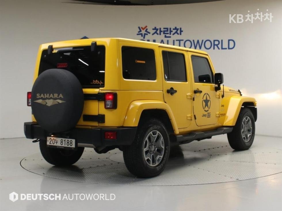 Jeep Wrangler — miniaturë 2