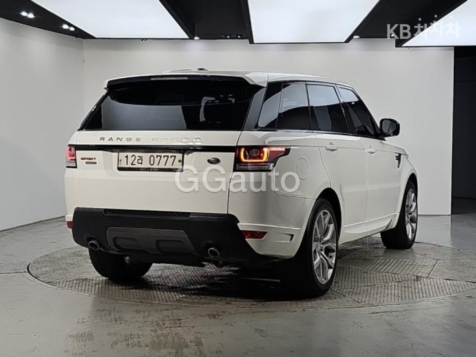 Land Rover Range Rover Sport — miniaturë 4