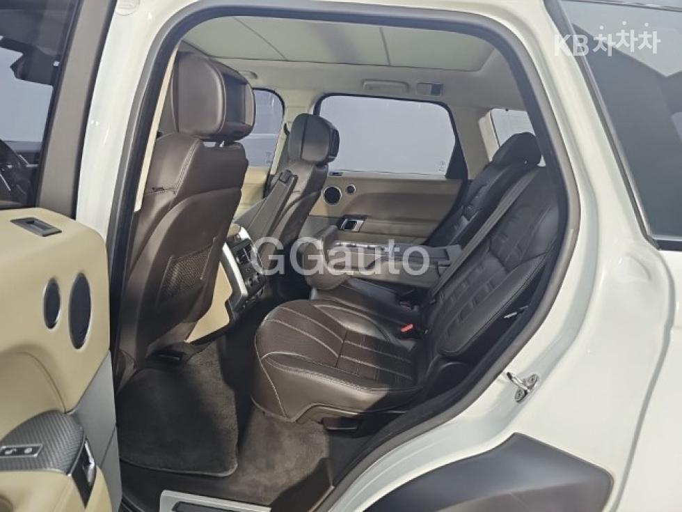Land Rover Range Rover Sport — miniaturë 12