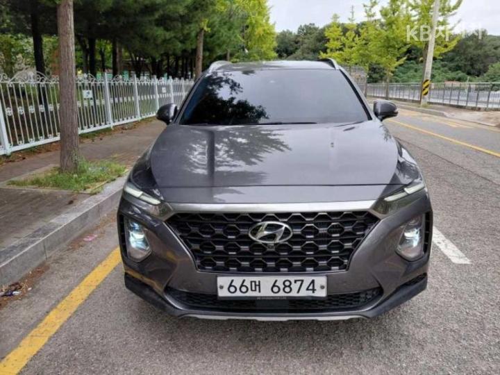 Hyundai Santa Fe Gasoline 2.0T 2WD Exclusive Special — foto 1
