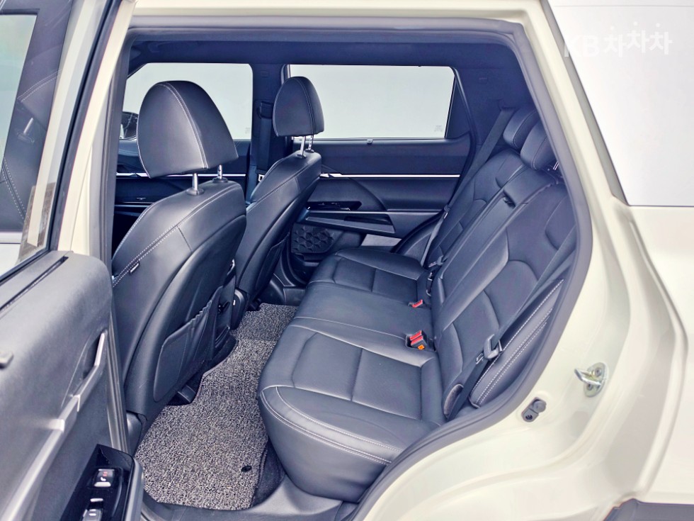 SsangYong Torres — miniaturë 6