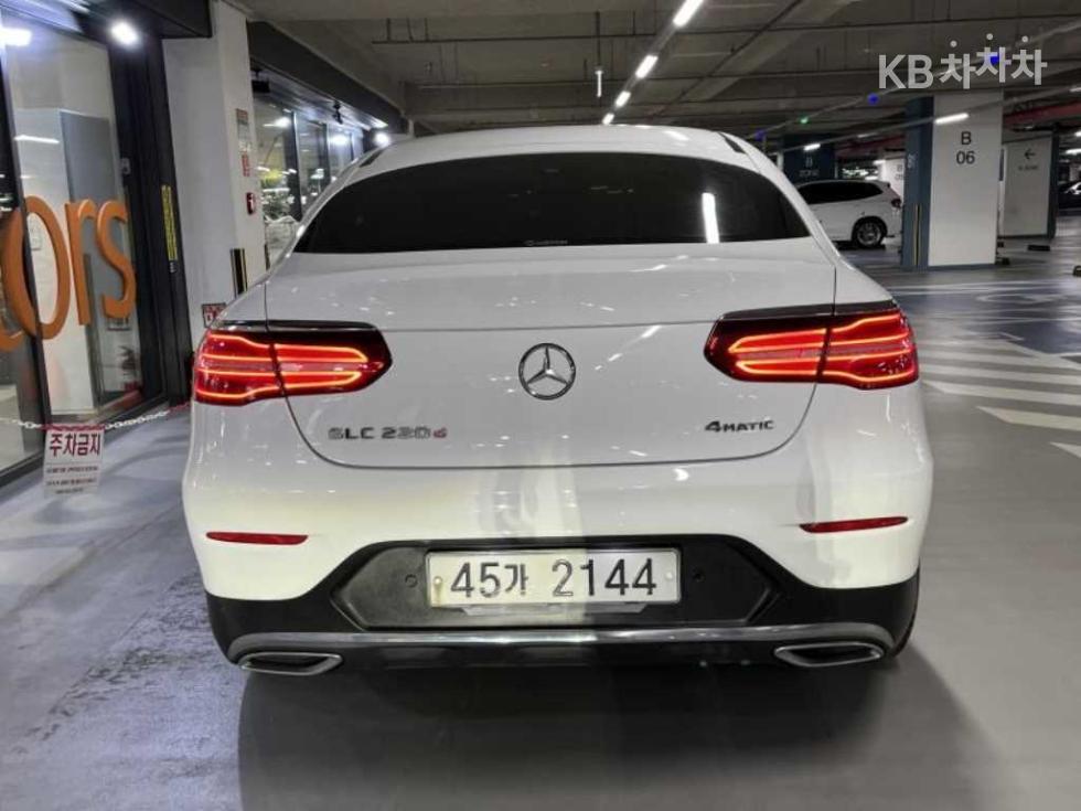 Mercedes-Benz GLC — miniaturë 5