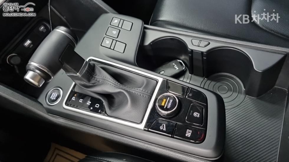 Kia Sportage — miniaturë 14