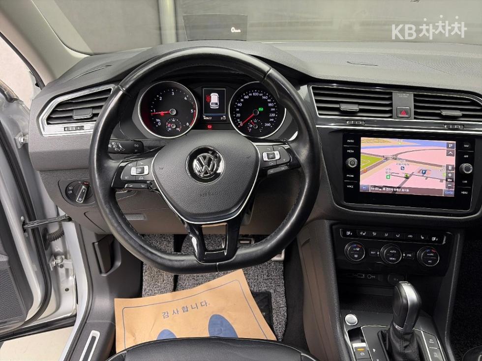 Volkswagen Tiguan — miniaturë 9