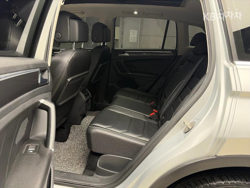 Volkswagen Tiguan — miniaturë 12