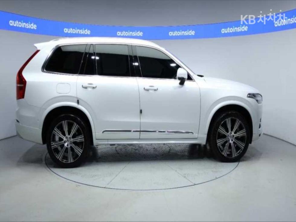 Volvo XC90 — miniaturë 3