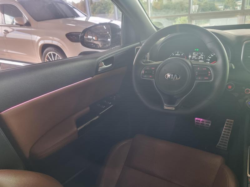 Kia Sportage — miniaturë 15