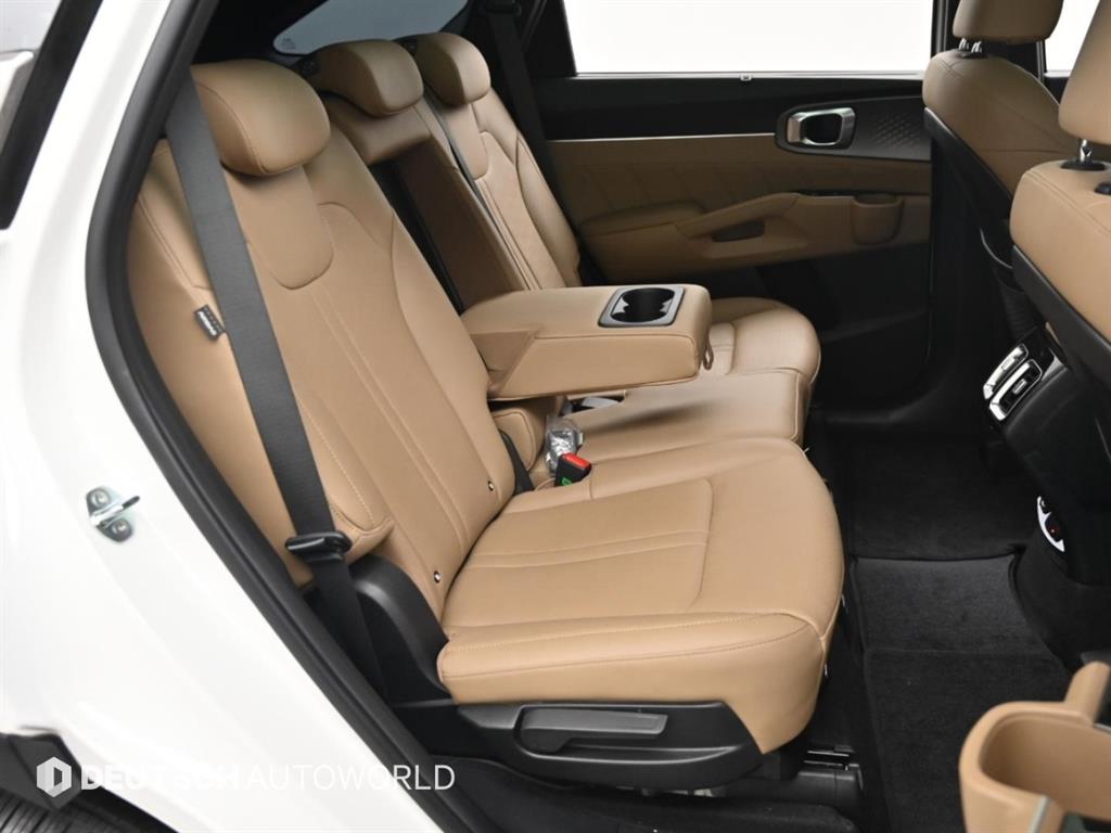 Kia Sorento — miniaturë 11