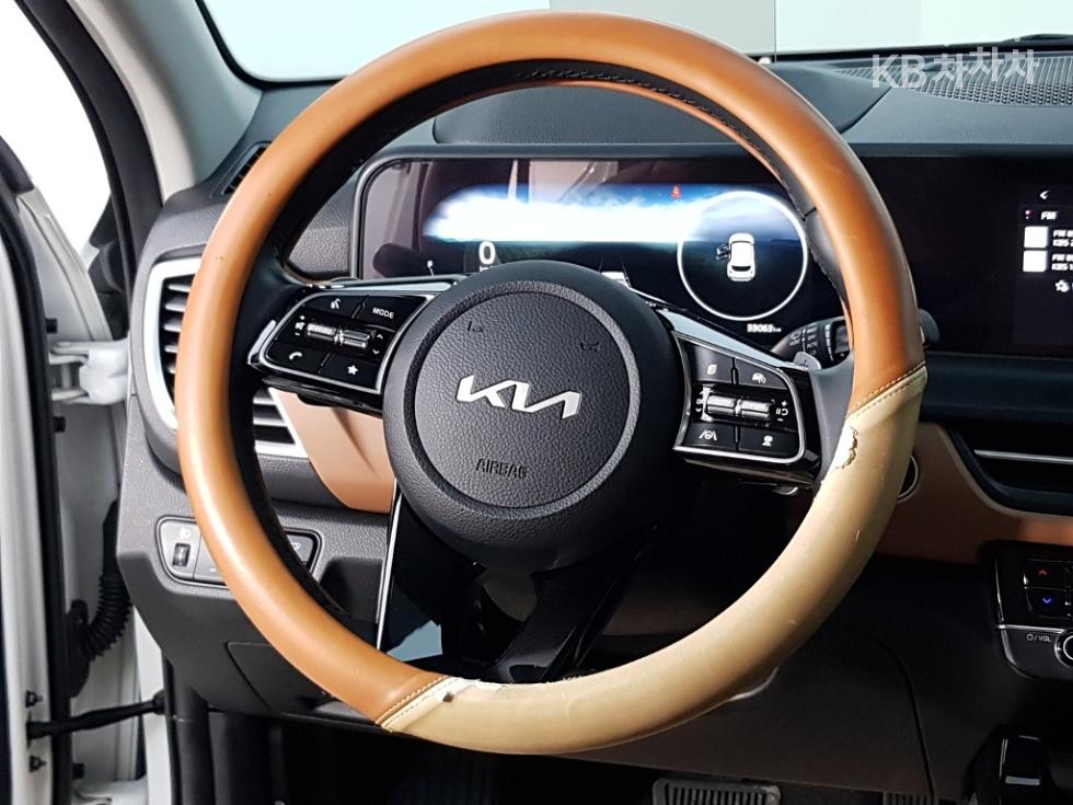 Kia Seltos — miniaturë 9
