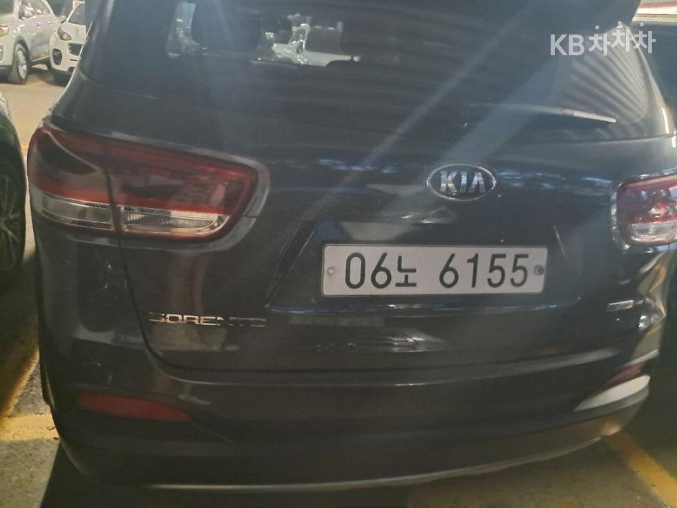 Kia Sorento — miniaturë 3