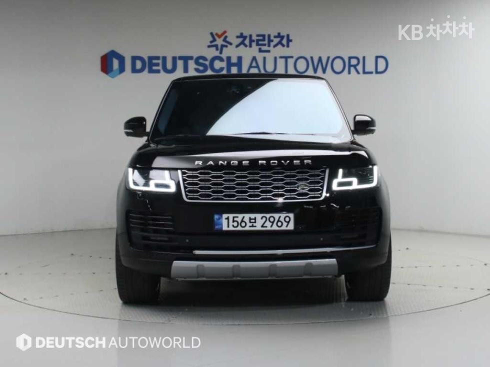 Land Rover Range Rover — miniaturë 3